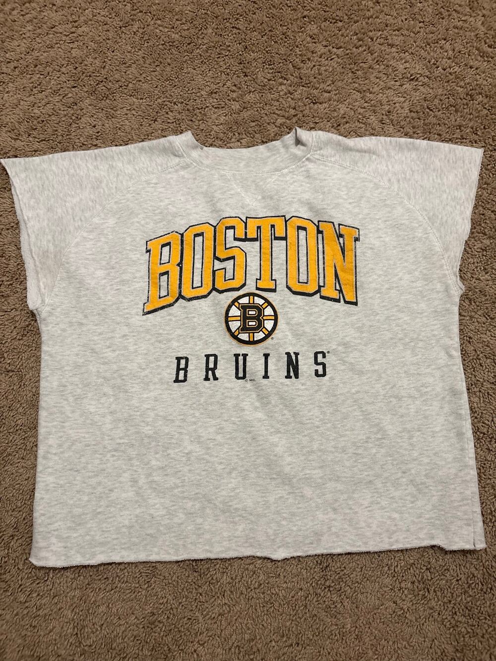 Boston Bruins Cropped Sweatshirt Medium